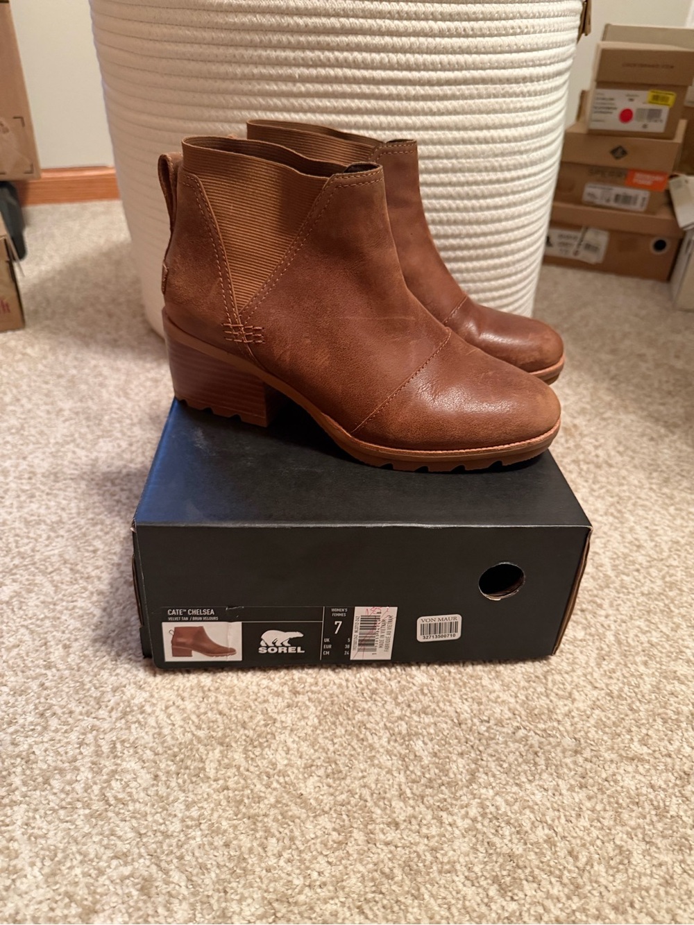 Sorel Women's Brown Leather Chelsea Booties - Classic Ankle Boots